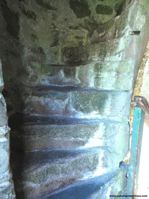 A close-up of the spiral stairwell inside the keep.